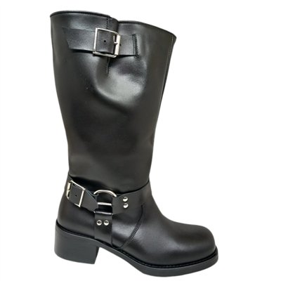 8447 Negro